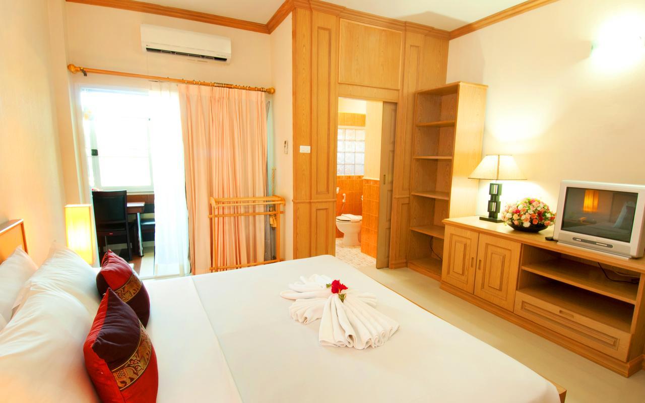 Hua Hin Condotel & Resort Taweeporn Exteriör bild