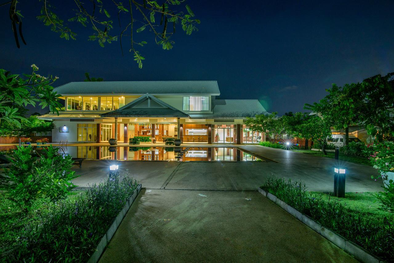 Hua Hin Condotel & Resort Taweeporn Exteriör bild